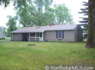 10011 Magnolia St NW, Coon Rapids, MN 55433