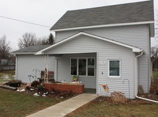 610 Front St, Geneva, IA 50633