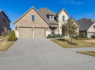 9805 Forester Trl, Oak Point, TX 75068