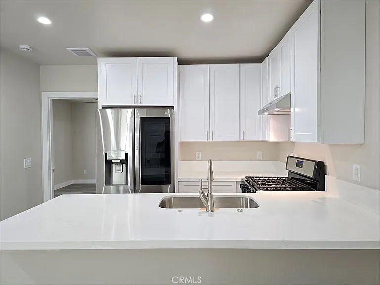 4653 Emerson St — Photo 5