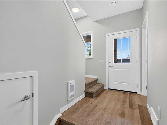 4th image of 1750 N Rangeview Dr SE #201
