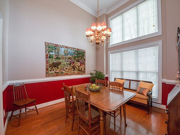 4th image of 75 Plainfield Pl
