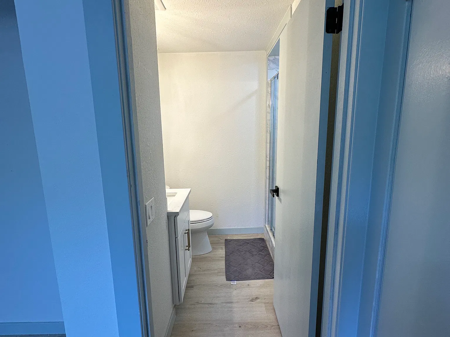 S 359th St, Federal Way — Photo 4