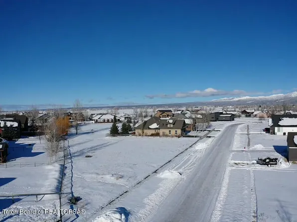 1135 Wind River Trl, Driggs, ID 83422