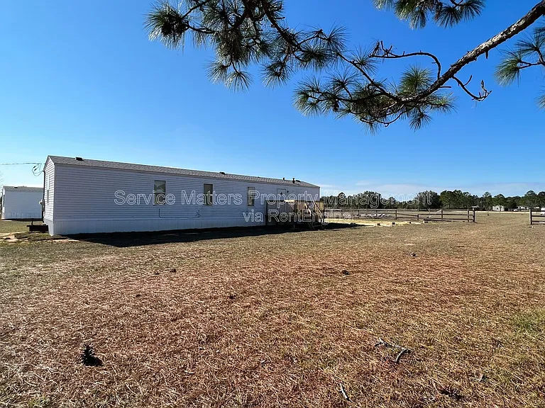 4825 Douglas Dr — Photo 17