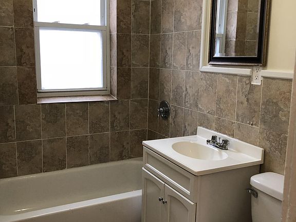 3rd image of 40 Lenox Ave APT 204