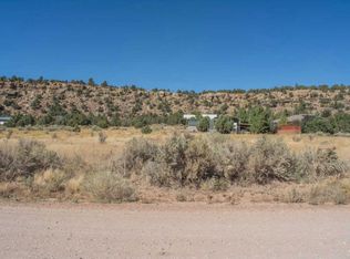 852 W Smithsonian Way, Apple Valley, UT 84737