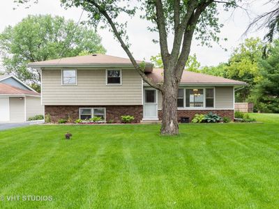 5S370 Radcliff Rd E, Naperville, IL, 60563