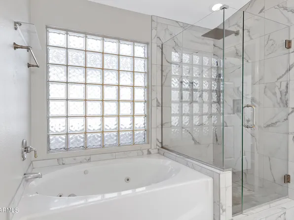 1062 E BAYLOR Lane, Gilbert, AZ 85296