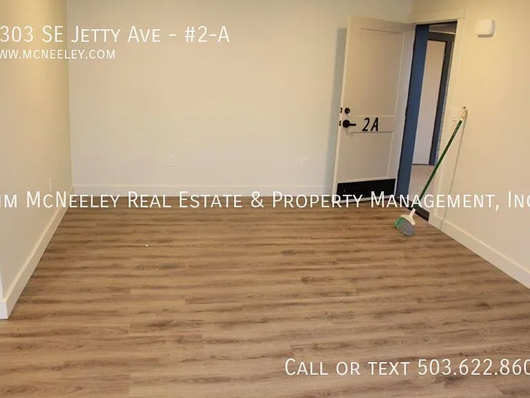 1303 SE Jetty Ave #2-A — Photo 6