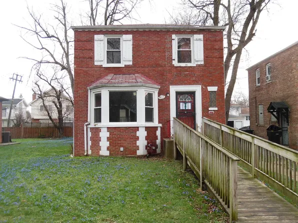 9601 S Charles St, Chicago, IL 60643