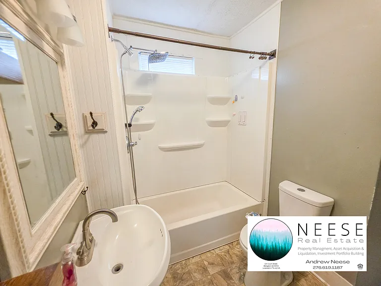 1164 Moorland Ave — Photo 8