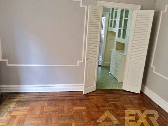 5th image of 737 53rd St APT 3C