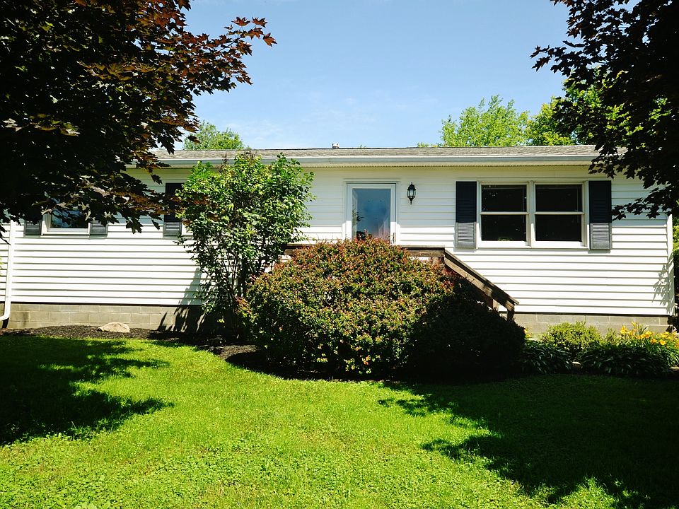 1st image of 18298 Southwood Dr