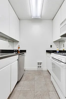 Rented by Compass | media 17