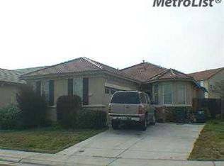 8712 Festival Dr, Elk Grove, CA 95624