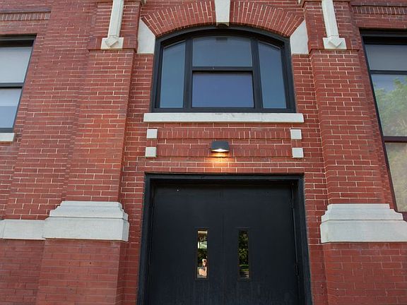 3rd image of 2509 Duncan St #301