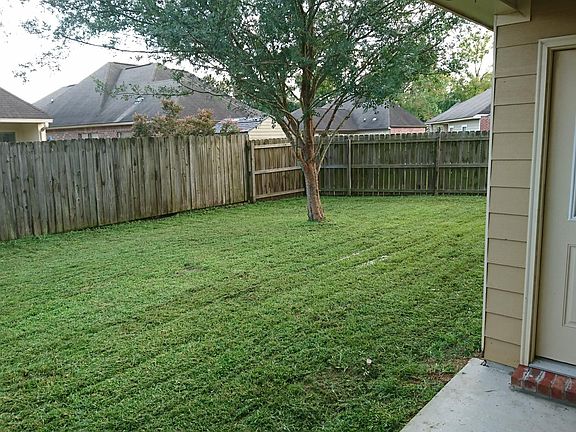 3rd image of 40303 Creek Bend Dr