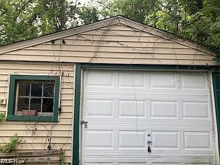 5th image of 18055 David Dr