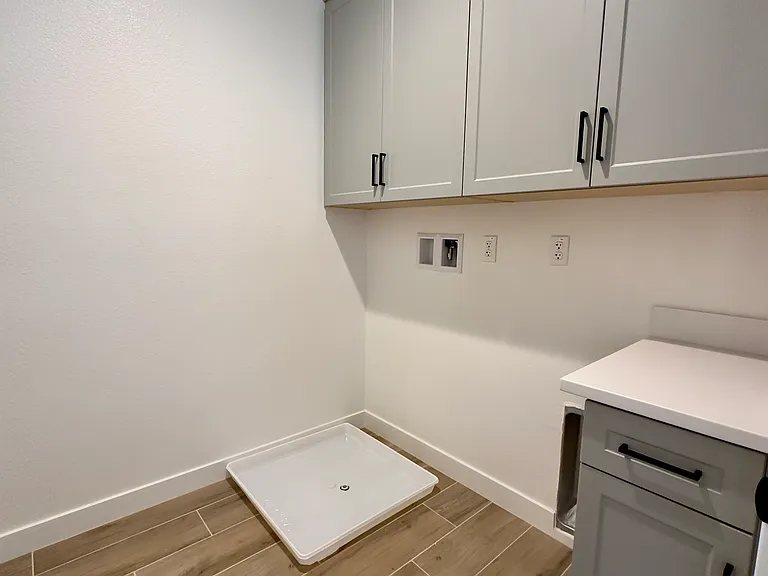 2209 N Cordon Gln — Photo 5