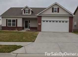 5709 N 151st St, Omaha, NE 68116