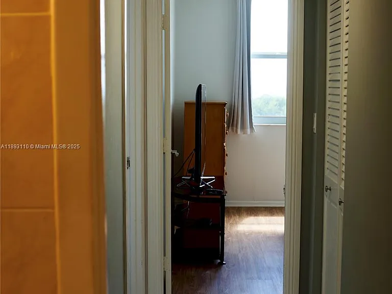 300 Bayview Dr #1206 — Photo 22