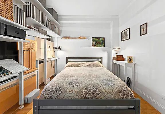 5th image of 310 Lexington Ave APT 2C