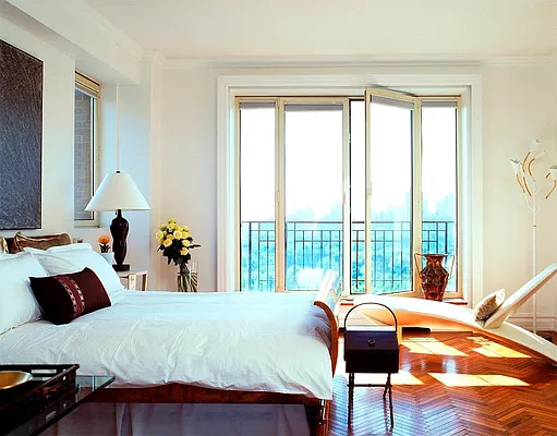 Rented by Town Residential | media 19