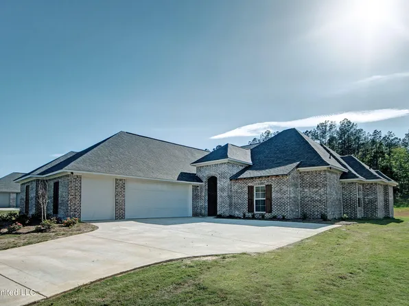 122 Richburg Ct, Pearl, MS 39208
