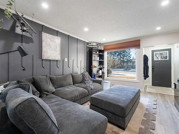 5th image of 4608 SW 70th St NW