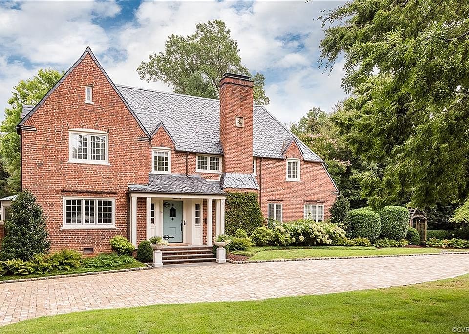 1st image of 5 Greenway Ln
