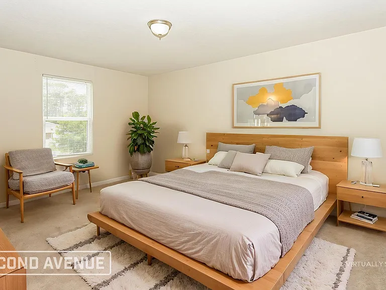 41 Raemoor Dr — Photo 3