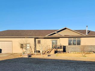 28383 195th St, Pierre, SD 57501
