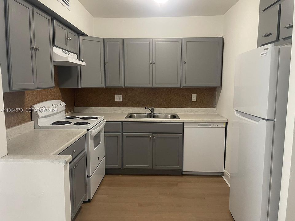1st image of 2029 NW 46th Ave APT E107