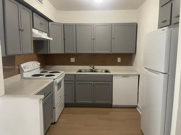 2029 NW 46th Ave APT E107, Fort Lauderdale, FL 33313