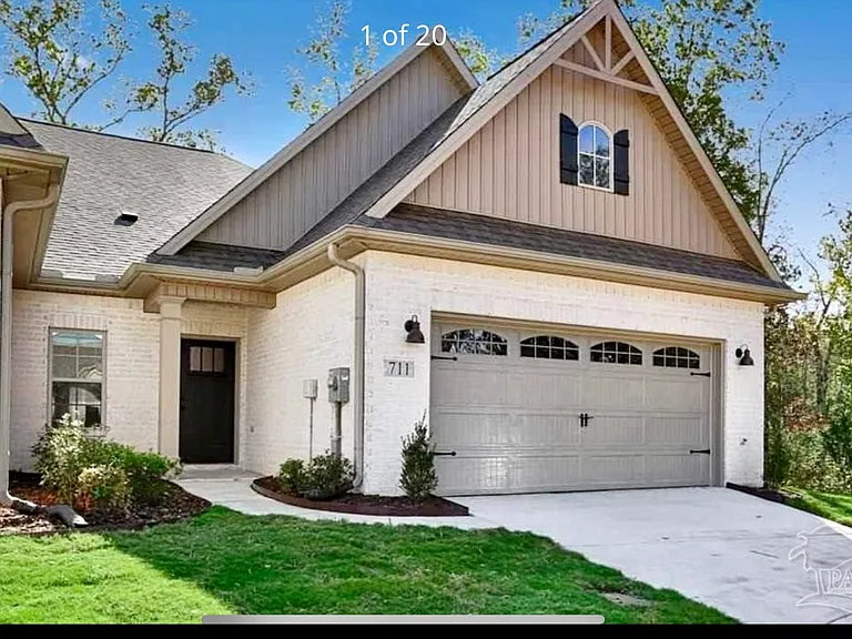 1878 Finch Ln — Photo 2