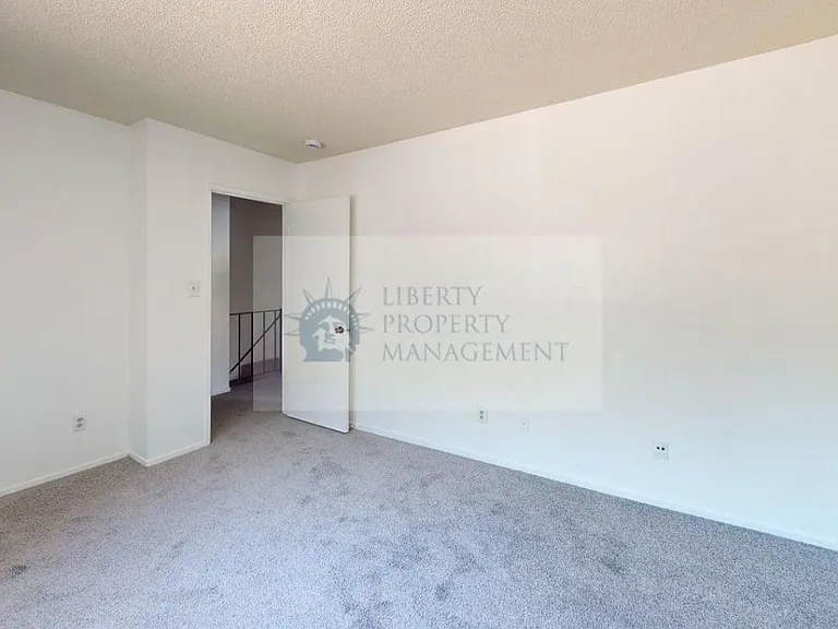 2133 Palisade Ave #3 — Photo 6