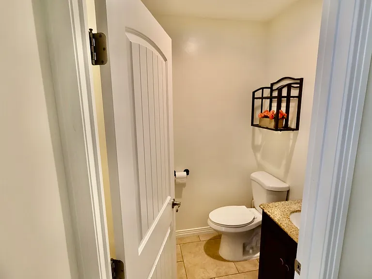1763 N Vallejo Way — Photo 9