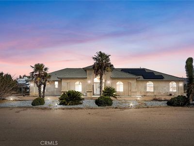 8245 Escondido Ave, Oak Hills, CA, 92344