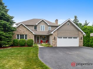 7017 Clarendon Hills Rd, Darien, IL 60561