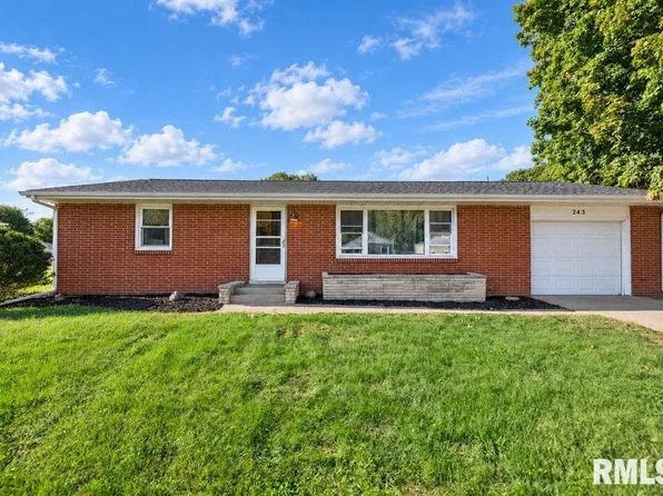 243 Lawnridge Dr, Creve Coeur, IL 61610