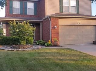 17920 Country Club Dr, Macomb, MI