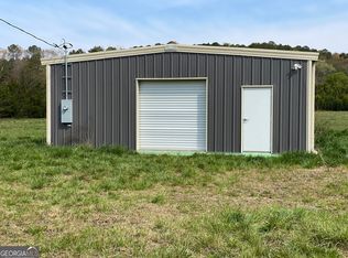 86 Center Rd SE, Silver Creek, GA 30173