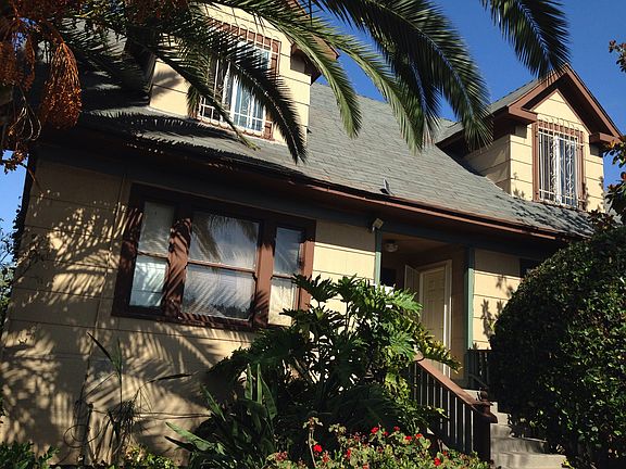 3rd image of 455 1/2 21st St