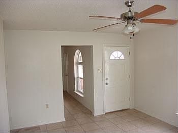 4th image of 4168 W Loyola Dr