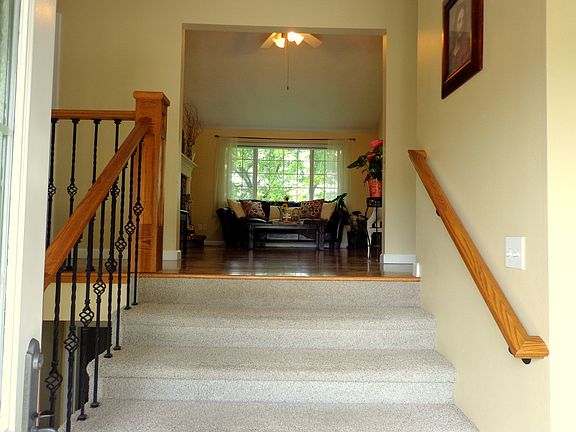 Entry to Living Room
