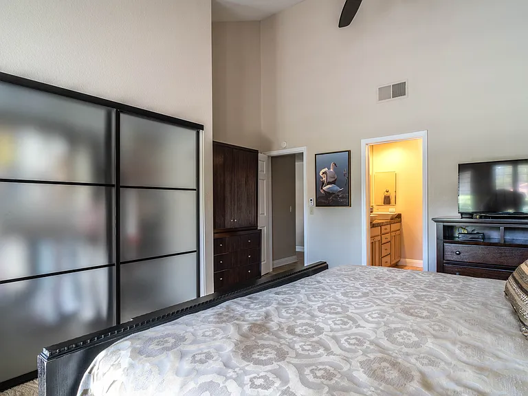 110 Trento Cir — Photo 14