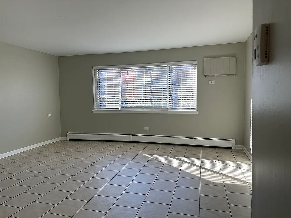 megu ③ 9232 Jill Ln APT GE, Schiller Park, IL 60176 | Zillow