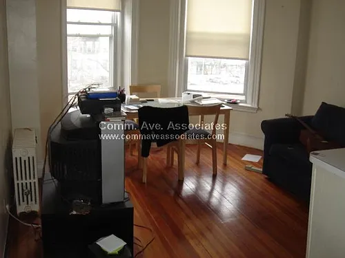 1128 Commonwealth Ave Photo 1