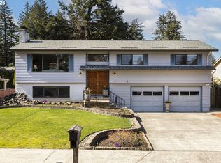 933 NE 174th Ave, Portland, OR 97230